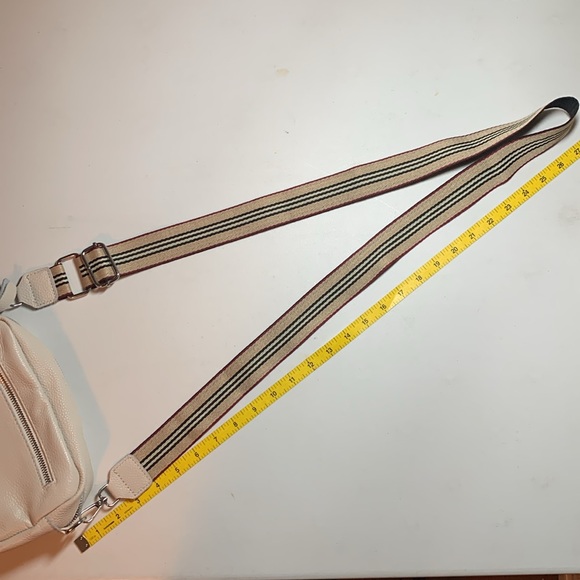 NWOT STLY & LEATHER Fashion Cream colored, guitar strap Crossbody bag - Picture 14 of 15